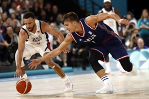 Olimpinių žaidynių krepšinio pusfinaliai: pergalės sutartinai 4 taškų persvara ir 18-asis amerikiečių finalas