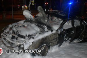 Lietuvos pajūryje – baikerių karas: puldinėjo žmones, kaupė sprogmenis