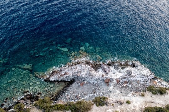 Graikijai priklausančioje saloje esanti Landsbergių vila ir salos vaizdai.<br>V.Ščiavinsko nuotr.