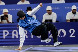 17-metė D. Banevič-Bgirl Nicka užsidirbo įspūdingą valstybės premiją