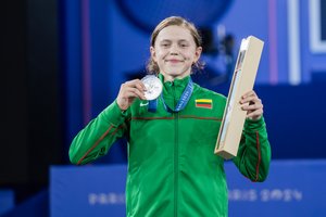 Dėmesio jūros sulaukusi D. Banevič už sidabrą dėkojo savo mamai: „Esame svajonių komanda“