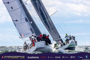 Povandeninės uolos ir ekstremalūs vėjai – Europos jūrinio buriavimo čempionate Lietuvos komandų laukia rimti iššūkiai