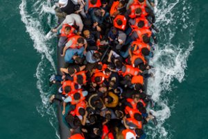 Per vieną dieną Lamanšo sąsiaurį iš Prancūzijos į Didžiąją Britaniją kirto daugiau kaip 700 žmonių