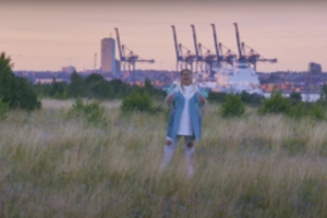 Rūta Mur pristato naują vaizdo klipą: „Labai norėjau įamžinti tokią vasarą, kurią patiriu pati“