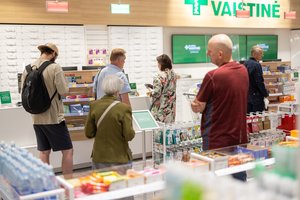 Vaistininkai prašo spręsti problemą: pacientai negauna vaistų laiku