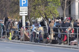 Nepuošia miesto ir yra nesąžininga – skelbia panaikinę nelegalią prekyvietę prie Kalvarijų turgaus