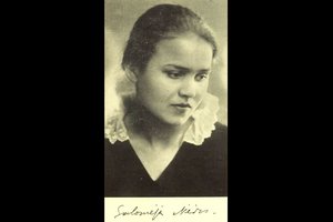 Vilniaus tarybos narė siūlo nenukelti S. Nėries paminklo: pakaktų įrengti lentelę su papildoma informacija