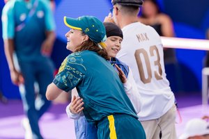 Patyčių auka tapusi Australijos breiko šokėja kreipėsi į visuomenę: „Maldauju, nustokite“