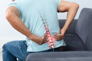 Kentė lėtinį skausmą, o dabar nė vaistų nereikia: gydytojas įvardijo, kas padėjo