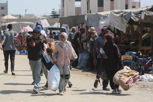 Palestiniečiai praneša apie 19 žuvusiųjų per Izraelio atakas Gazos Ruože