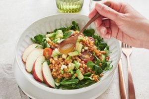 Auksinės mitybos taisyklės: išvardijo, kas padeda puoselėti sveikatą