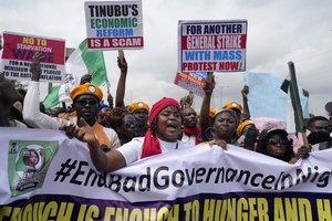 Nigerija pavargo: valdžios savivalė ir nežabota korupcija sukėlė masinius protestus
