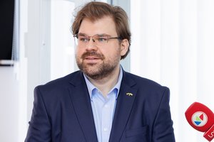 K. Bartoševičius sugrįžo į Lietuvą iš atostogų užsienyje – teismui grąžino savo tapatybės kortelę