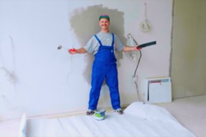 Aktorius A. Bružas su Lietuvos žvaigždėmis kibs į netradicinius darbus: ar pavyks viską pasidaryti patiems?