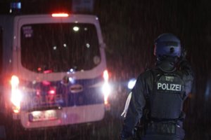 Policija: pagrindinis įtariamasis prisipažino dalyvavęs kruviname išpuolyje Vokietijoje