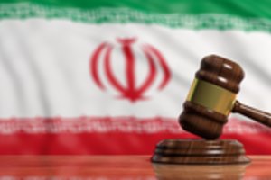 Irane advokatą nužudžiusiam vyriškiui įvykdyta neeilinė vieša egzekucija