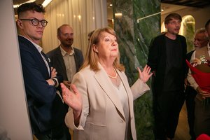 „Laimėkime rinkimus ir dėsimės karūnas“: V. Blinkevičiūtė nesutinka, kad slėpė savo sprendimą dėl premjero kėdės