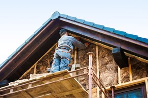 Norintys gauti paramą individualaus namo atnaujinimui iki spalio turi paruošti namų darbus: kas svarbu