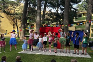 Cirko magija: pasakė, kas padeda vaikui „atstatyti“ save ne tik fiziškai, bet ir emociškai