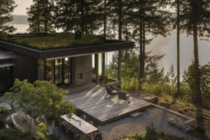 Senstantis 362 kv. m priemiesčio namas: tik pažiūrėkite, kuo jis virto