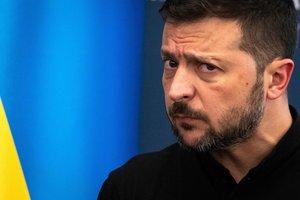 V. Zelenskis atleido iš pareigų šalies oro pajėgų vadą M. Oleščiuką