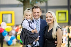 Dukrą į naują gyvenimo etapą palydėjęs V. Benkunskas neslėpė emocijų: „Atnešė daug džiaugsmo ir jaudulio“