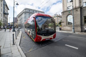 Vilniečiai jau įvertino naujuosius troleibusus: „Greičiausiai skirti ne Vilniui“