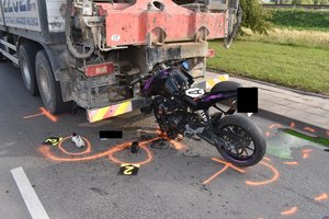 Atskleidė galimą 17-mečio motociklo vairuotojo gyvybę nusinešusios avarijos priežastį: nutarė įspėti draugą