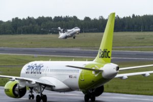 Gera žinia mėgstantiems keliauti: iš Vilniaus oro uosto lėktuvai kils į dar septynias šalis