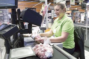 Atlyginimus „Norfoje“ augina ir patys darbuotojai