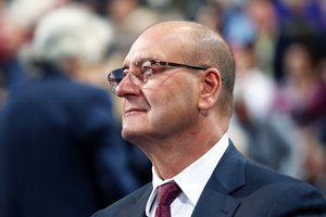 V. Uspaskicho „Taikos koalicijos“ programoje – skambūs pažadai: tarp jų ir 3 tūkst. eurų išmokos pensininkams