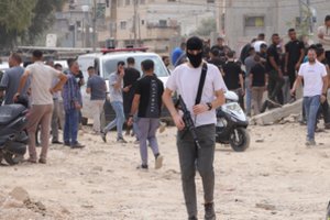 Izraelio tarnyba: Vakarų Kranto pasienio punkte nušauti trys žmonės