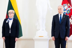 G. Nausėda apie darbą su dabartine valdančiąja dauguma: per skausmą, bet šį tą padarėme