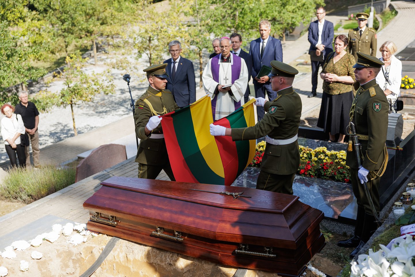  Lietuvos Nepriklausomybės Akto signataro, ekonomisto Vlado Terlecko laidotuvės.<br> V.Skaraičio nuotr.