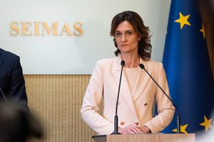 V. Čmilytė-Nielsen nesiima spėlioti, kodėl Prezidentūra vis dar nepateikė siūlymo denonsuoti sutartis su Rusija ir Baltarusija