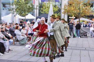 Tradicinė Tautų mugė – jau šį savaitgalį: centrinėje Vilniaus dalyje numatomi eismo ribojimai