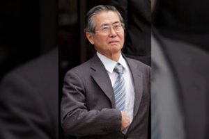 Mirė skaldantis Peru eksprezidentas A. Fujimori