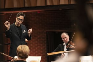 Lietuvoje koncertuosiantis Tarmo Peltokoski – stebinanti jaunoji dirigavimo žvaigždė klasikinės muzikos pasaulyje