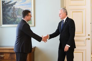 G. Nausėda įgaliojo L. Kasčiūną ir J. Survilą pasirašyti gynybos bendradarbiavimo sutartį su Vokietija