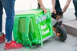 Seime skinasi kelią įstatymo pataisos, įpareigosiančios aptarnauti klientus lietuvių kalba