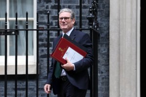 K. Starmeris atvyko į JAV derybų su J. Bidenu dėl karo veiksmų Ukrainoje ir Gazos Ruože