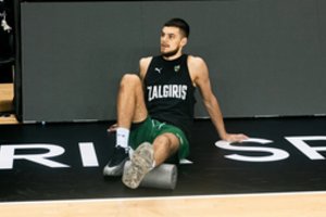 „Žalgirio“ žaidimo braižu besidžiaugiantis D.Sirvydis: „Nelengvos treniruotės, bet mes to norime“