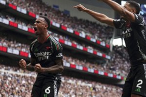 Pasibaigė ketvirtasis „Premier“ turas – pergalę šiaurės Londono derbyje šventė „Arsenal“