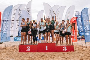 Olimpinėse žaidynėse nelaimėjusios M. Paulikienė ir A. Raupelytė – Lietuvos paplūdimio tinklinio čempionės