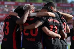 Raudonų kortelių šventėje Ispanijoje – „Barcelona“ ir „Atletico“ triuškinančios pergalės