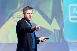 Ilja Laursas apie pokyčius Europoje: „Amerikiečiai žiūri į Europą kaip kokia Prancūzija žiūrėtų į Urugvajų“