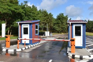 Mažėja vietinės rinkliavos už įvažiavimą į Neringą dydžiai