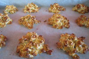 Skanėstas iš kukurūzų dribsnių: prireiks kelių minučių – idealus užklupus netikėtiems svečiams 