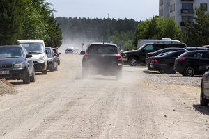 Ministerija patvirtino naują žvyrkelių programą: planuoja išasfaltuoti 750 km šalies kelio ruožų