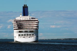 Graikija planuoja apmokestinti kruiziniais laivais į salas atvykstančius turistus